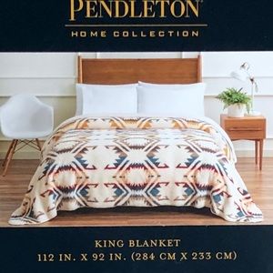 Pendleton Sherpa blanket
